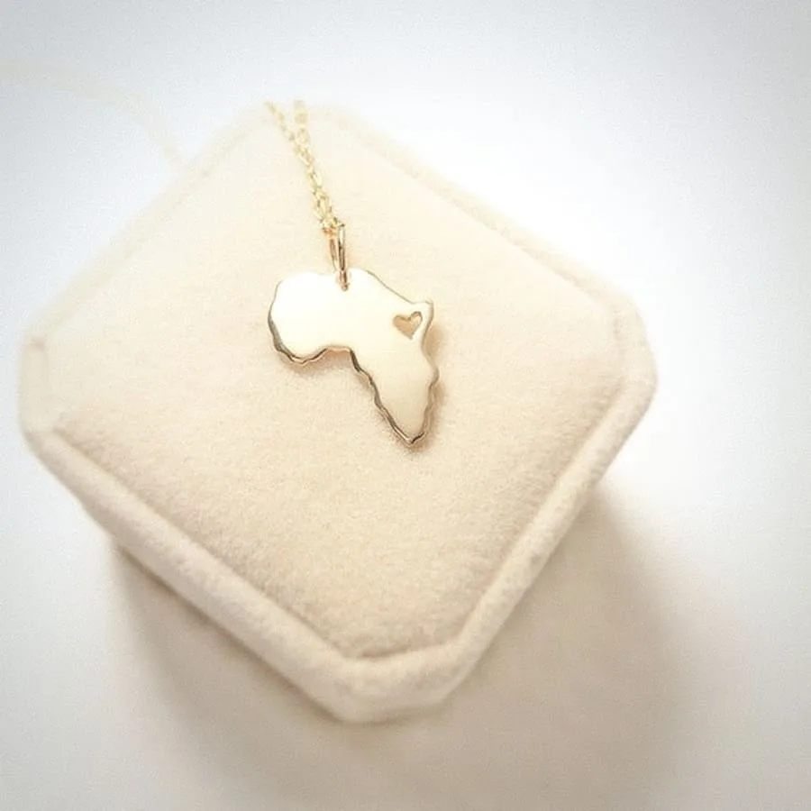 18kt Gold Africa Necklace AfricanDreamland