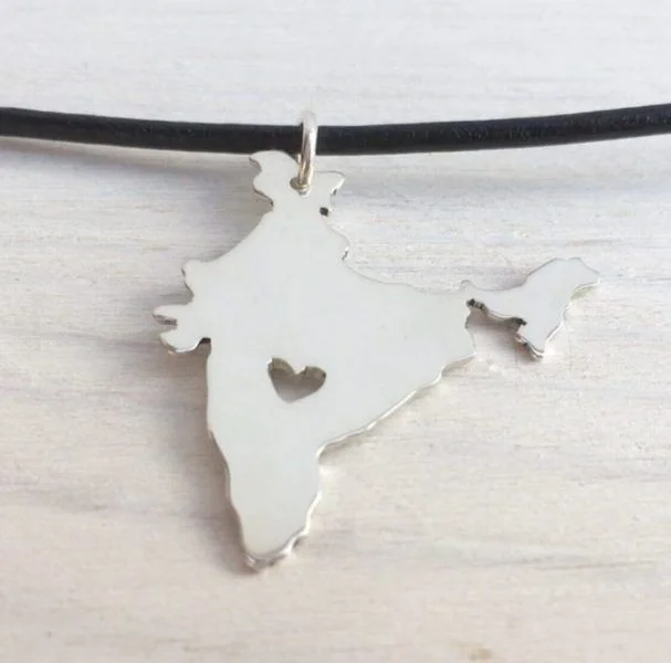 Collar De Plata India