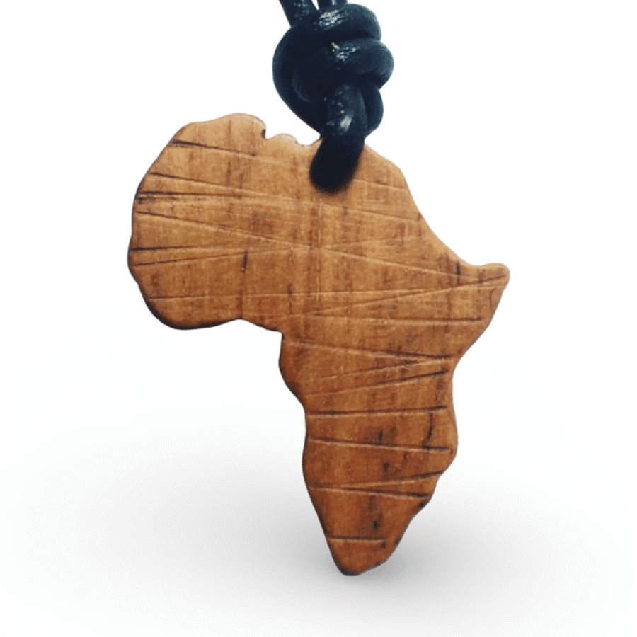 Collar de ébano con mapa de África