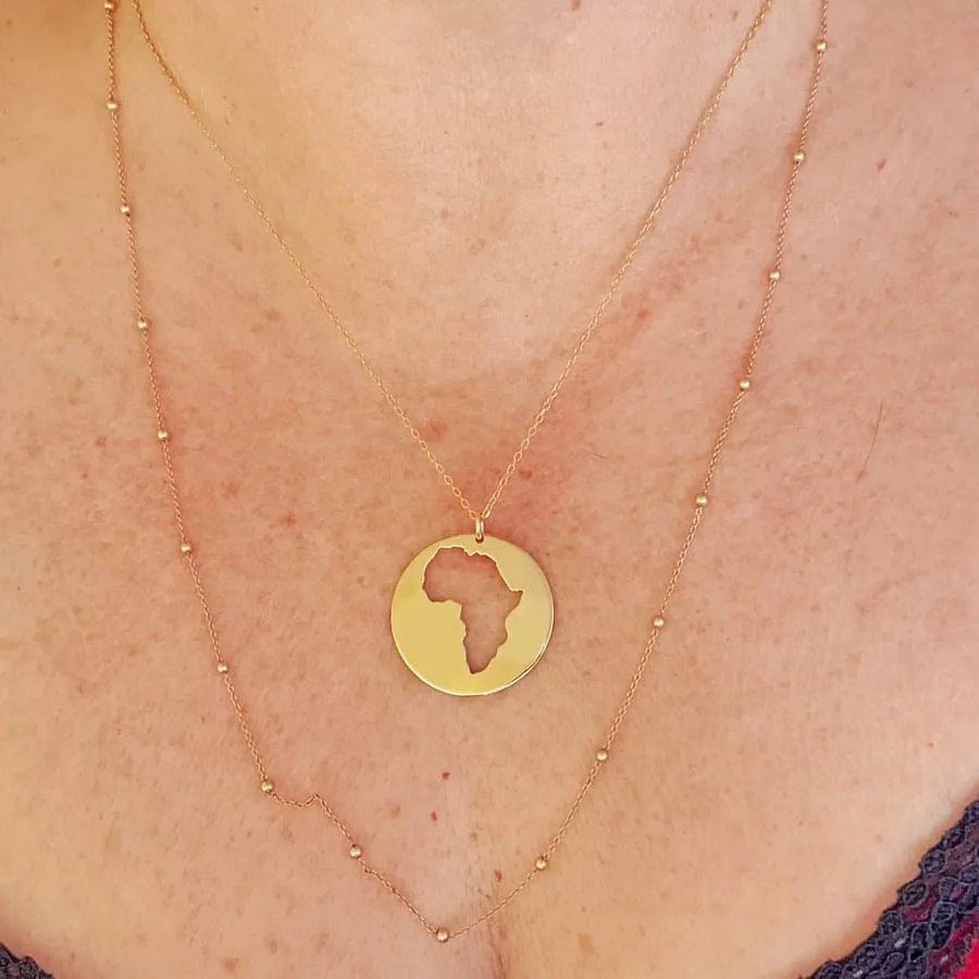 Colgante Redondo dorado África 2 by AfricanDreamland Colgante Redondo dorado África - Imagen 2