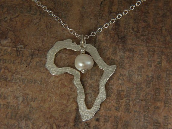 Africa Necklace With Pearl