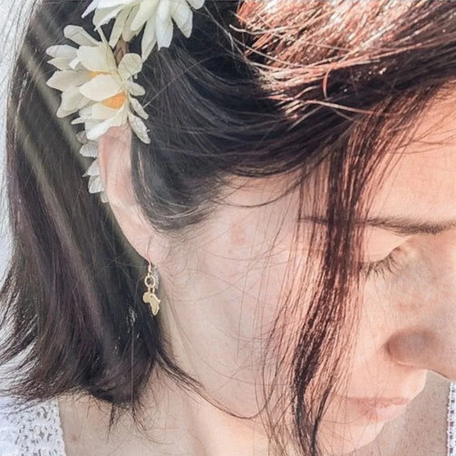 Pendientes Mapa África Dorados 1 by AfricanDreamland Africa Cufflinks handmade by AfricanDreamland. Gemelos Africa Bessons