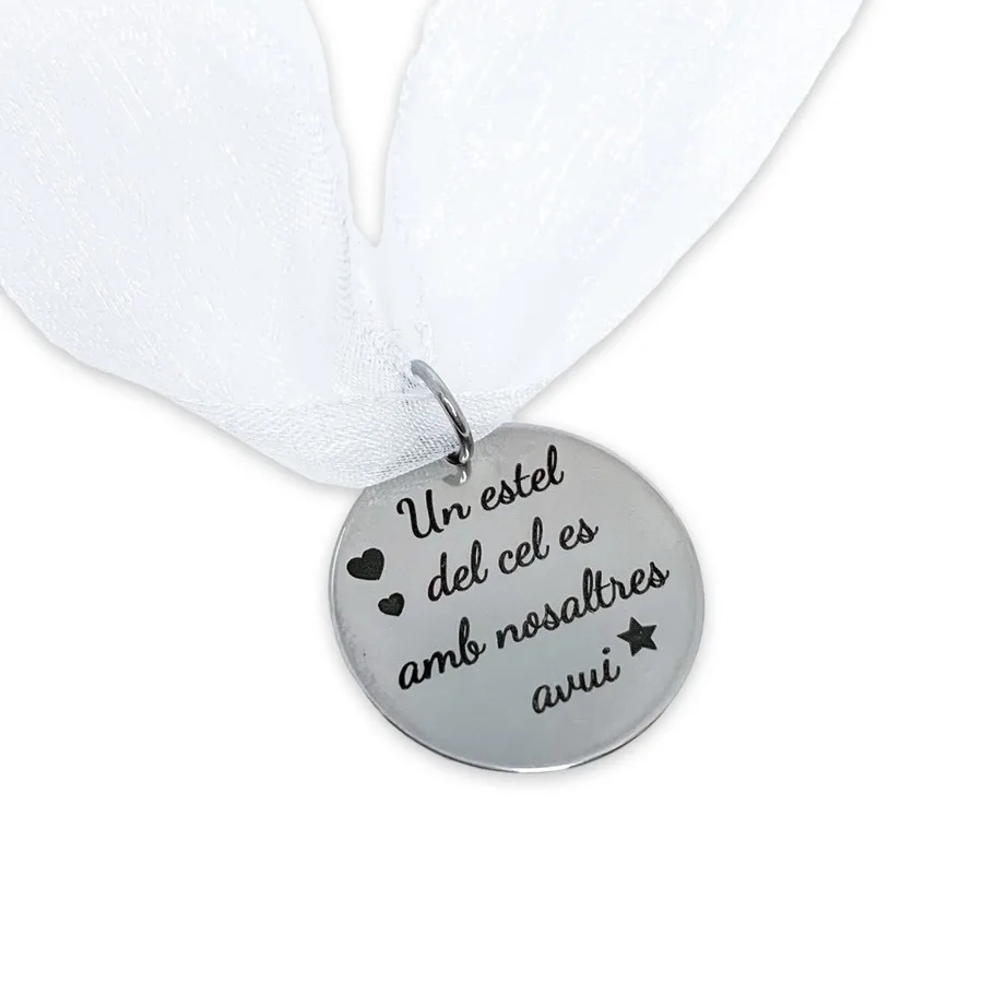 un estel del cel medalla per a ram de nuvia en catala catalonian bridal charm