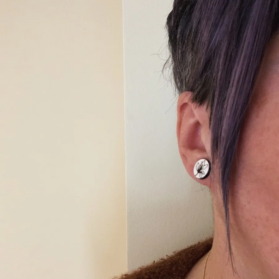 Wooden Earrings With Flower Handmade By Africandreamland Detail