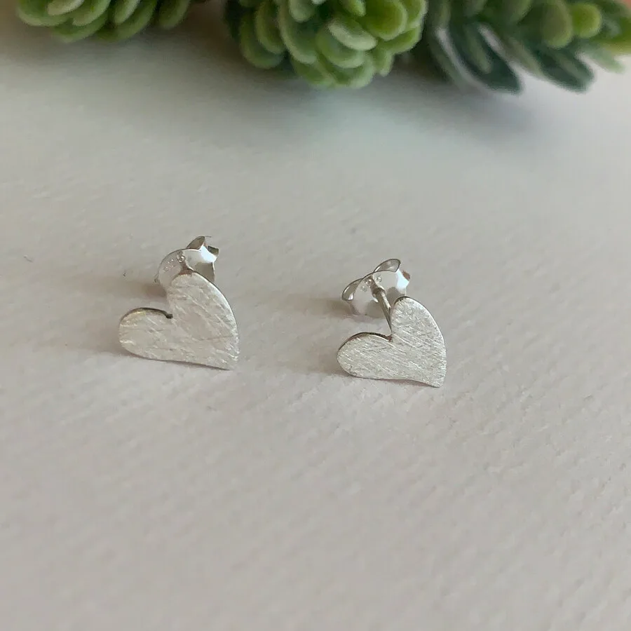 silver heart earrings barcelona