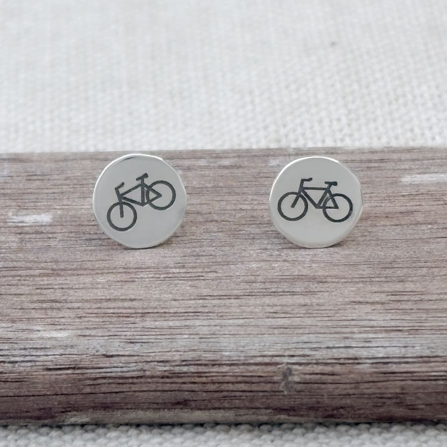 Arracades de bicicleta fetes a mÃ  per AfricanDreamland a Barcelona